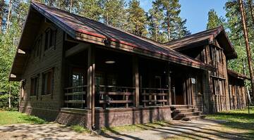 Коттедж «Царский Люкс» в Гостевом доме Царство-Королевство