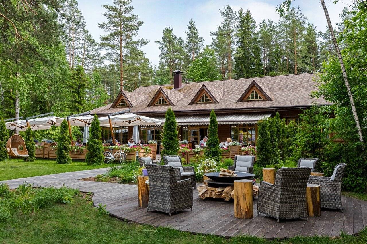 Фото Гостевого дома Царство-Королевство Рощино 1